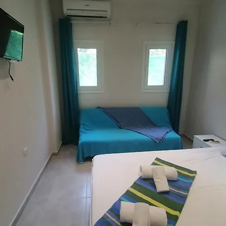 Evi And Apartment Nea Kallikrateia